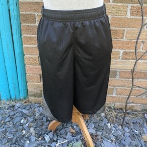 Boys Champion Black Shorts Sz Large